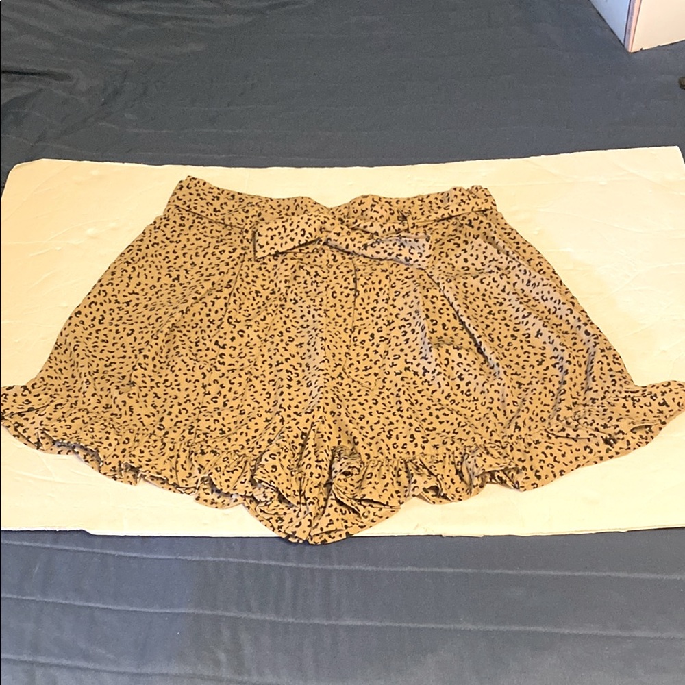 Mittoshop Women’s Ruffled Leopard Print Shorts — Tan